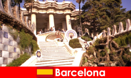 Cele mai bune repere și obiective turistice pentru turiștii din Barcelona