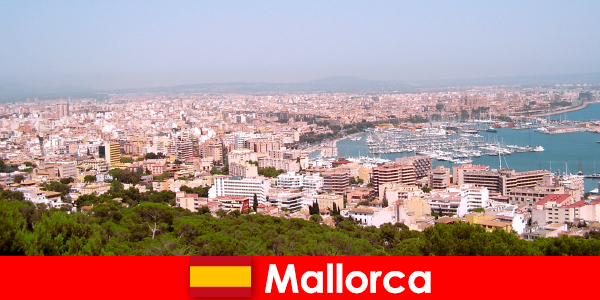 O viață de pensionari în Mallorca