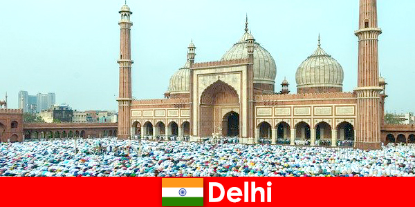 Delhi o metropolă din nordul Indiei caracterizată prin clădiri musulmane de renume mondial