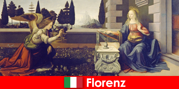 Turistii cunosc semnificatia culturala a Florenței pentru artele vizuale