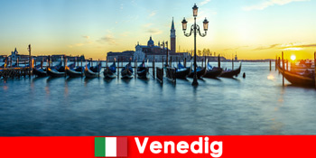 Luna de miere romantica pentru cupluri in orasul plutitor Venetia Italia