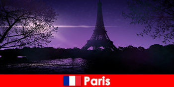 Franța Paris City of Love Străinii în căutarea unui partener pentru o aventură discretă