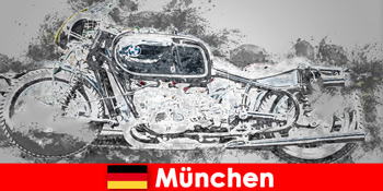 Motorwelt în Munchen Germania să se minuneze și să atingă pentru turiștii din întreaga lume