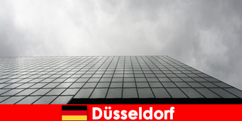 Escorta Dusseldorf Germania Călătorii doresc să experimenteze lux pur în metropolă