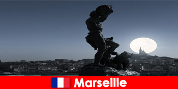 Marsilia Franța este orașul cu fețe colorate, cu multă cultură și istorie