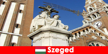 Pelerinajul pentru turiștii din Szeged Ungaria merită o excursie