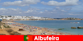 Marea Naturii și experiența de mâncare bună turiști în Albufeira Portugalia