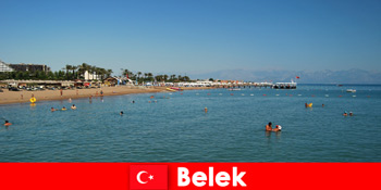 Plaja de soare și marea pentru străini în Belek Turcia