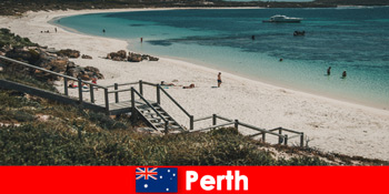 Ofertă de vacanță pentru călătorii cu hotel și zbor pentru Perth Australia rezervați din timp