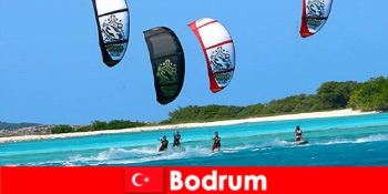 Sporturi nautice și divertisment în Bodrum, capitala Turciei pentru aventură și distracție
